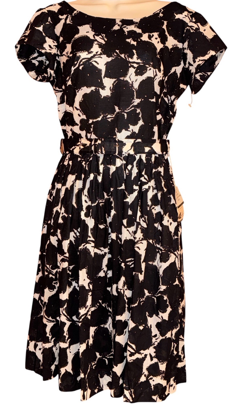 VINTAGE 50s/60s BASILA Black & White Floral Dress w/original tag Deadstock Sz Sm