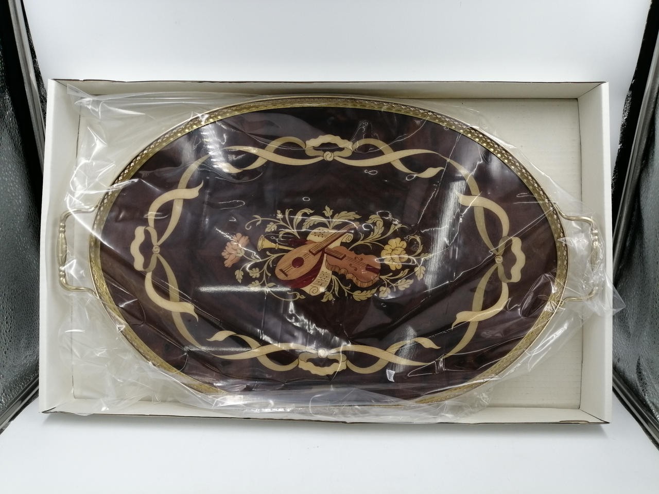 PATURZO GIOVANNI Giovanni (Italy) inlaid tray