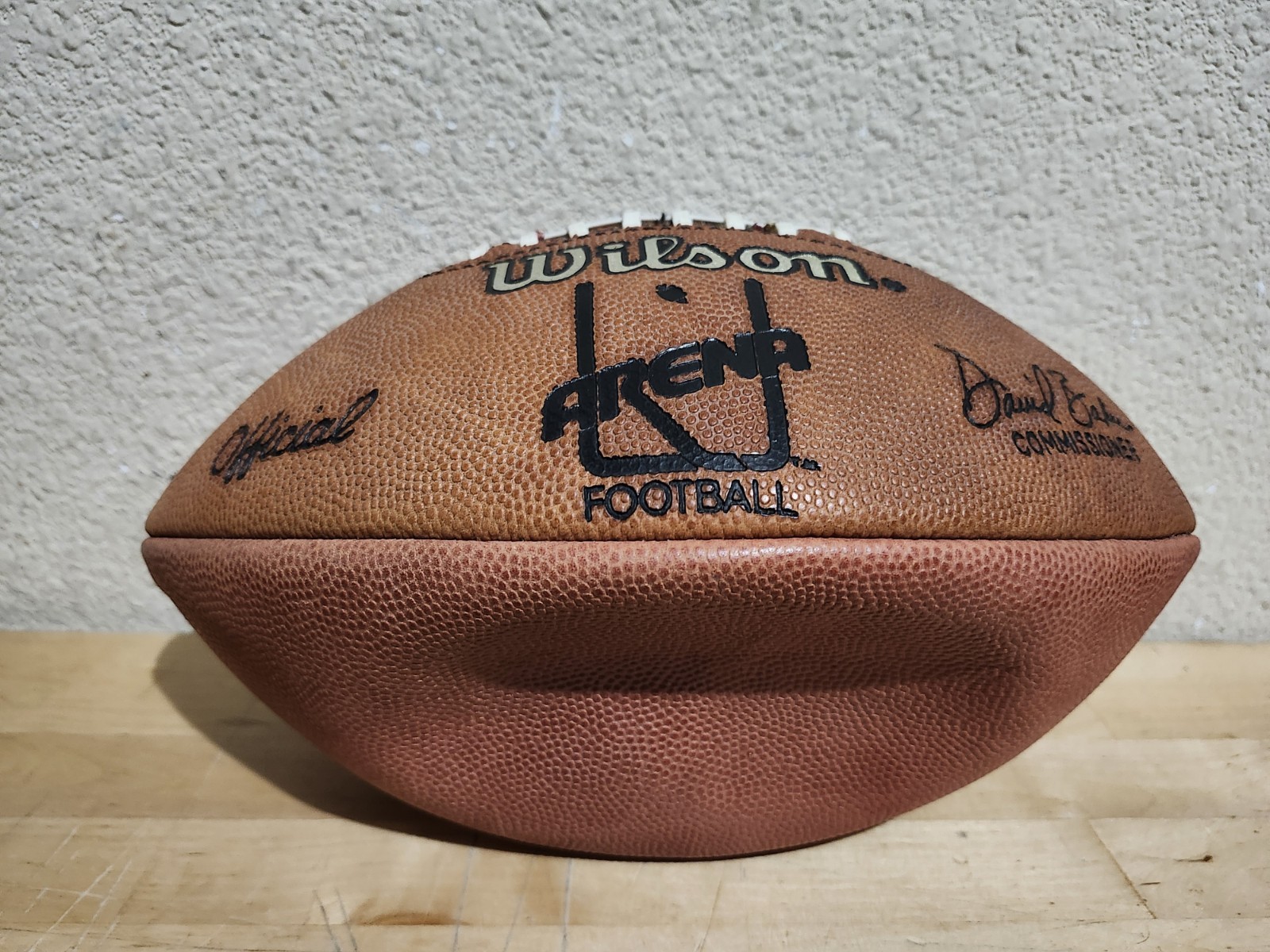 GENUINE WILSON ARENA FOOTBALL OFFICIAL LEATHER FOOTBALL IRONMAN **NO AIR - READ* GENUINE WILSON ARENA FOOTBALL OFFICIAL LEATHER FOOTBALL IRONMAN **NO AIR - READ*