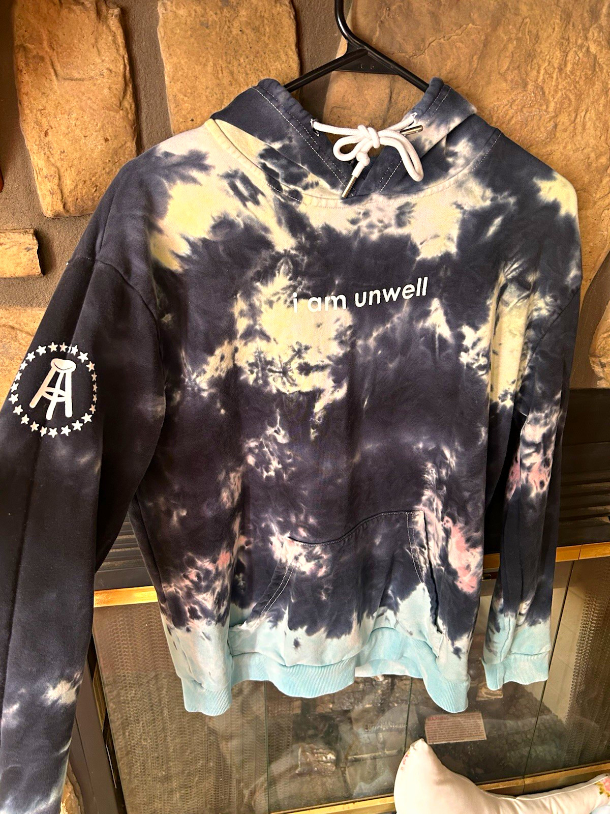 Barstool Sports Call Her Daddy Women\'s Hoodie Pullover S Blue/White Tie-Dye Barstool Sports Call Her Daddy Women\'s Hoodie Pullover S Blue/White Tie-Dye