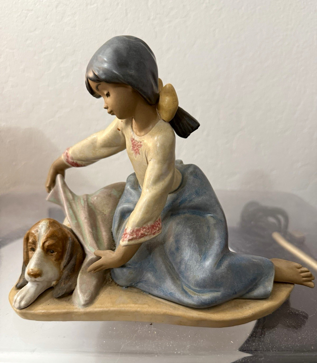 LLADRO #2287 Dog's Best Friend Girl & Dog Gres Figurine Retired Excellent