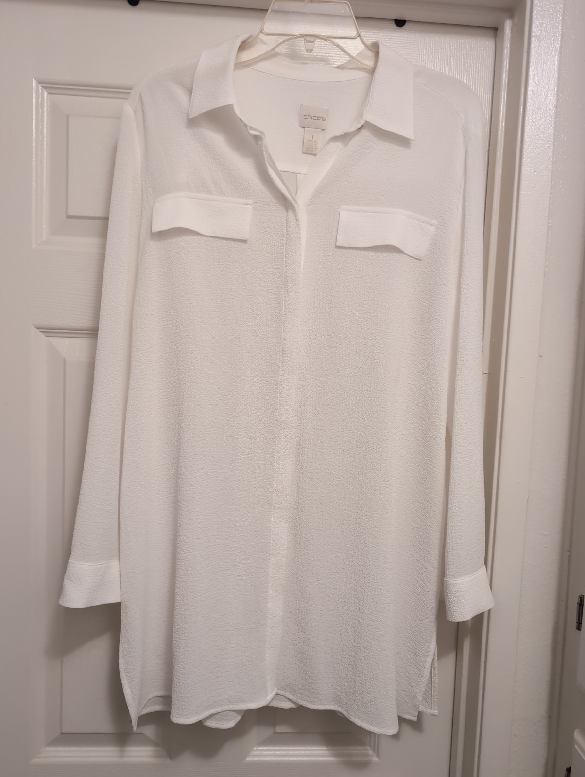 EUC Chico\'s Tunic, White, Size 1 X 31\