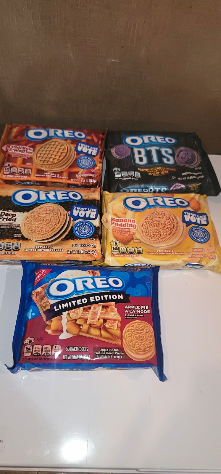 Oreo Limited Edition Apple Pie a la Mode Sandwich Cookies Vanilla 10.68 oz