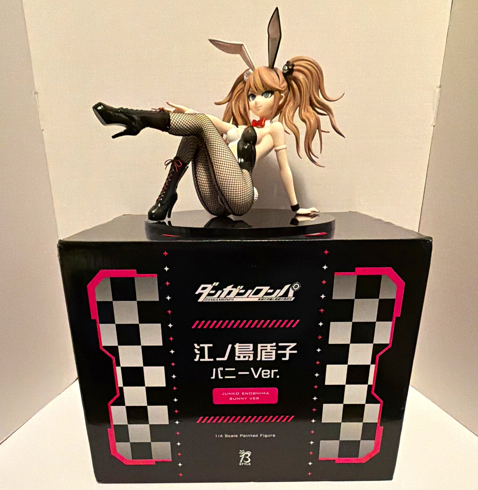 FREEing B-style Junko Enoshima Bunny Ver. 1/4 Scale Figure FREEing B-style Junko Enoshima Bunny Ver. 1/4 Scale Figure