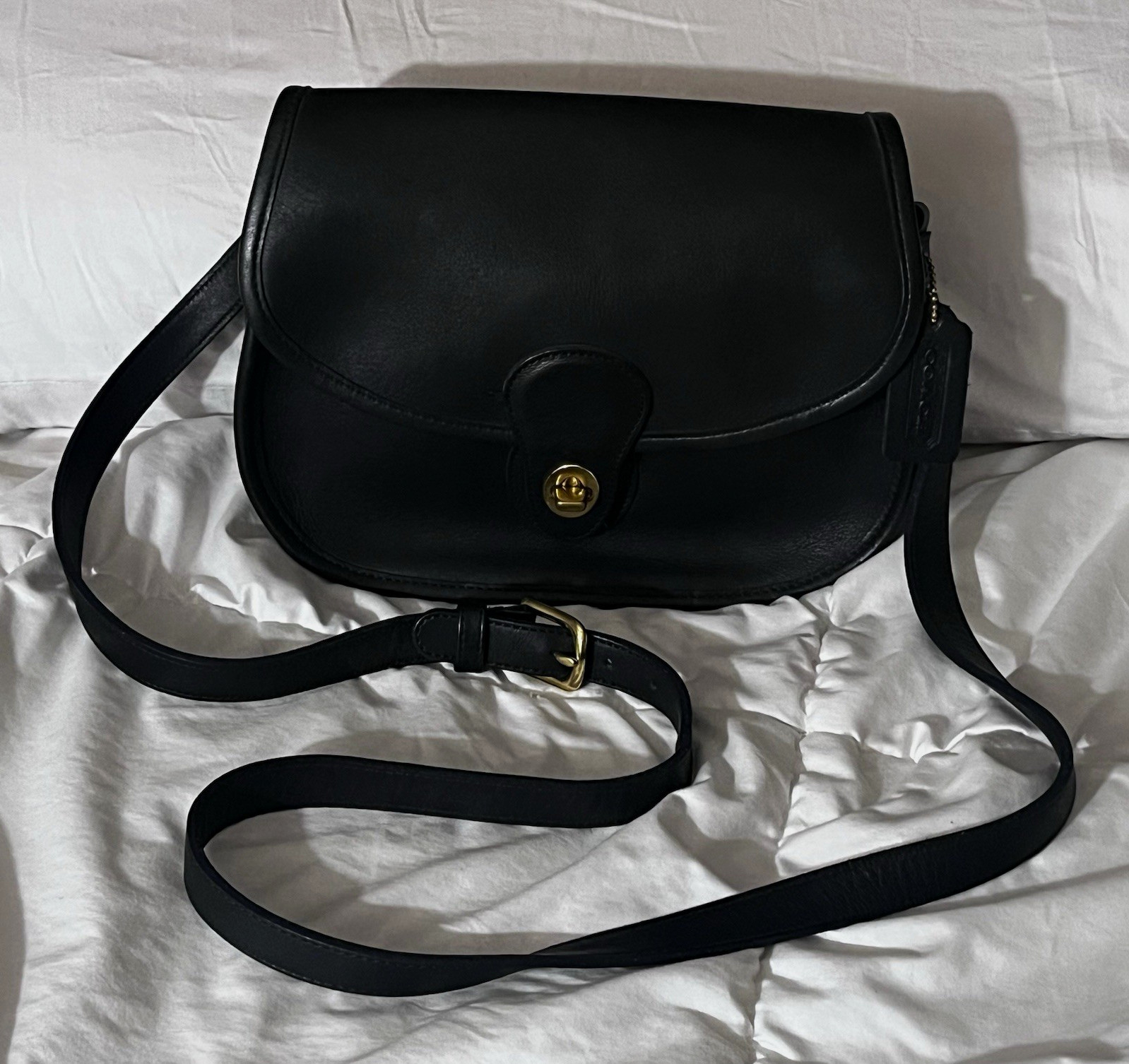 Vintage  Coach Black Crossbody Bag Turn Lock Flap Gold Hardware, #E8C 9954