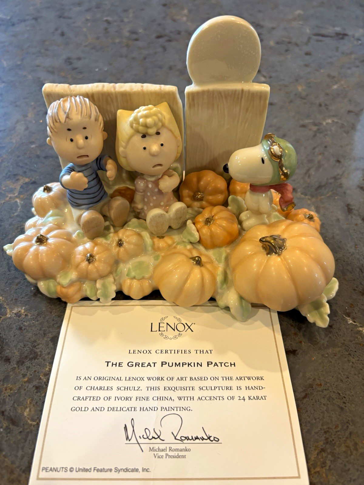 Lenox Peanuts Great Pumpkin Patch Porcelain Figurine Snoopy Linus Sally COA Box