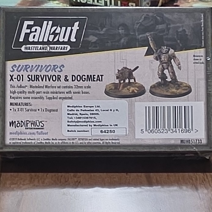 Fallout: Wasteland Warfare – Survivor & Dog Unpainted Resin Miniatures Modiphius