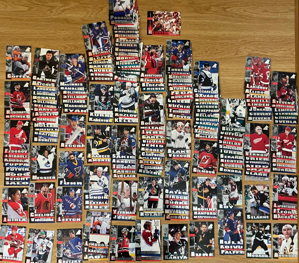 1997-98 Pinnacle Inside Hockey Complete Set (1-190) 48 Hall of Famers NM-MT NHL 1997-98 Pinnacle Inside Hockey Complete Set (1-190) 48 Hall of Famers NM-MT NHL