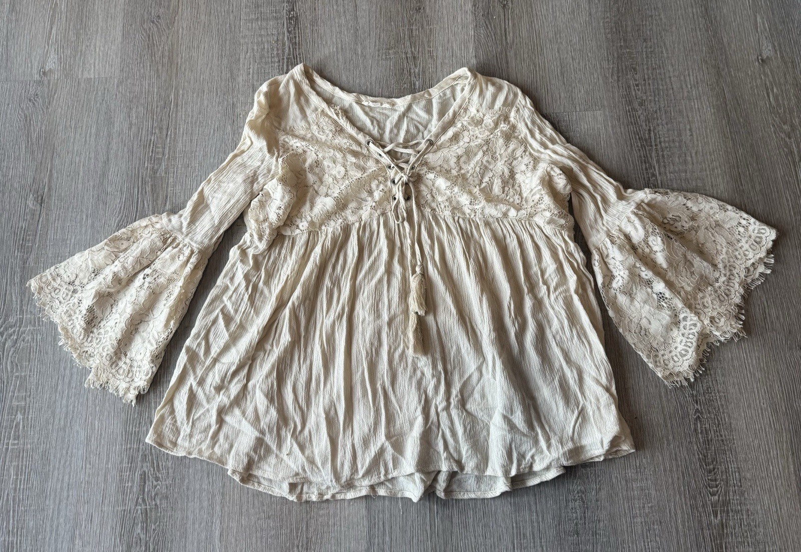Anthropology Oddy Women’s Size Medium Boho Babydoll Renaissance Belle Sleeve Top