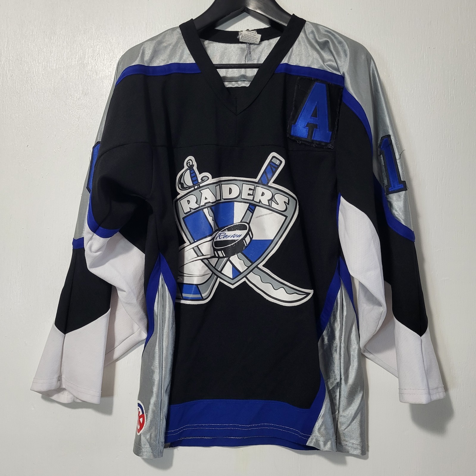 Reston Raiders VTG Athletic Knit Rare Hockey Jersey Player Miller Sz S Blue Whi 