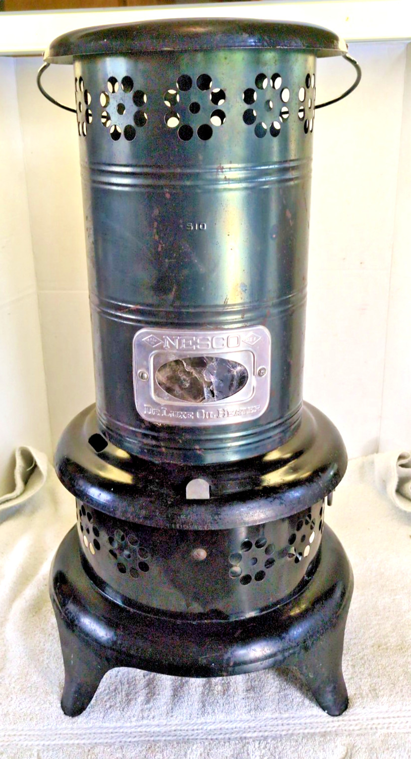 Antique Vintage Nesco No. 510 Deluxe Oil Heater