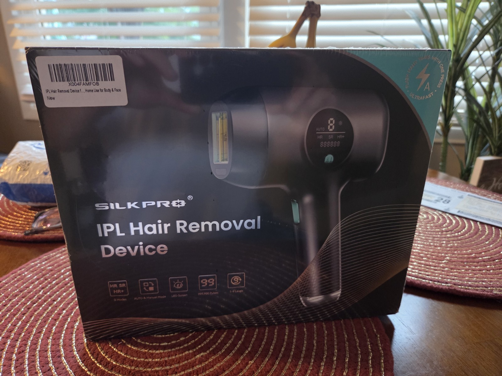 Silkpro by DERMRAYS IPL Hair Removal Device for Women & Men Brand New / SEALED Silkpro by DERMRAYS IPL Hair Removal Device for Women & Men Brand New / SEALED