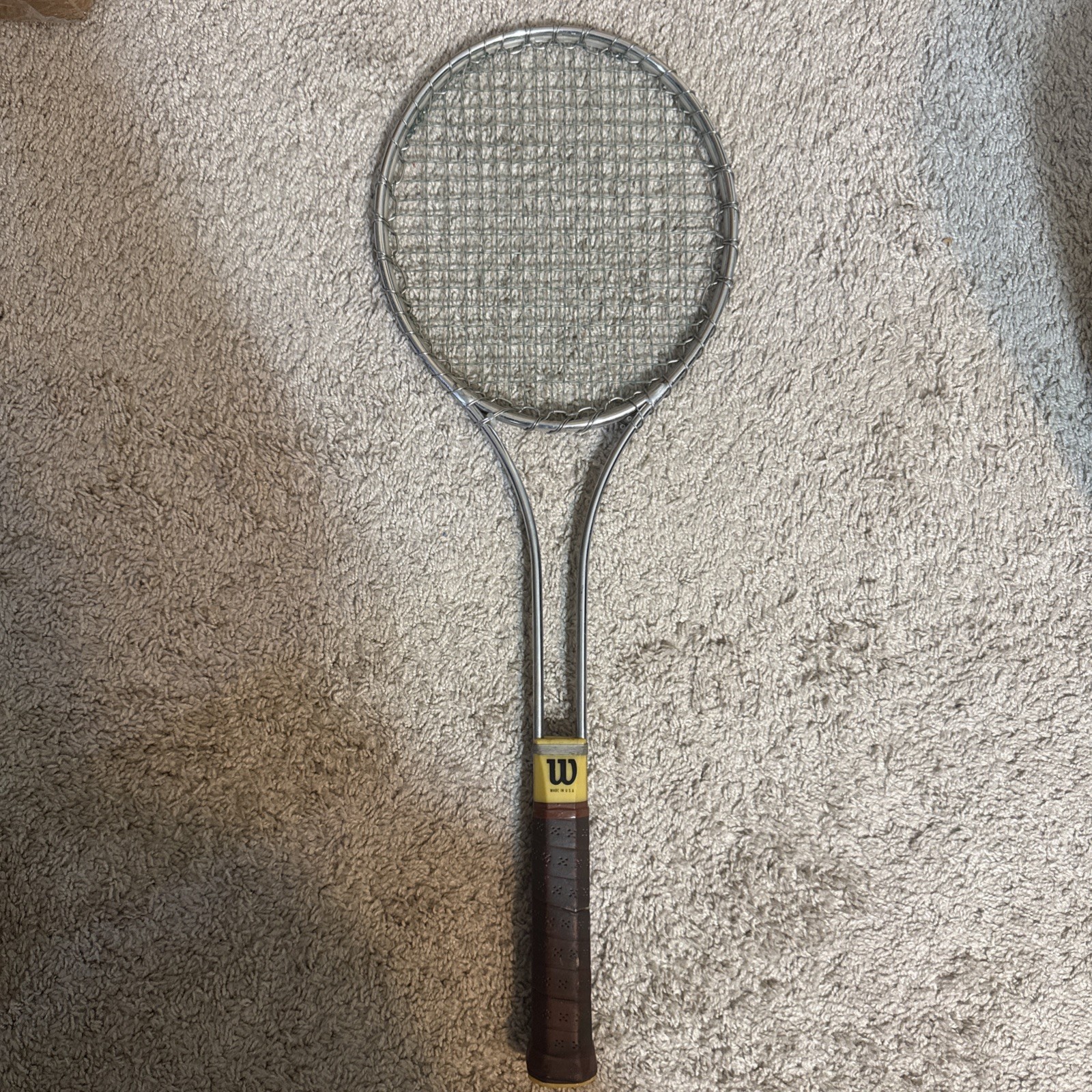 *Chrome Plated* Vintage Wilson T2000 Tennis Racquet Model Classic Design USA *Chrome Plated* Vintage Wilson T2000 Tennis Racquet Model Classic Design USA