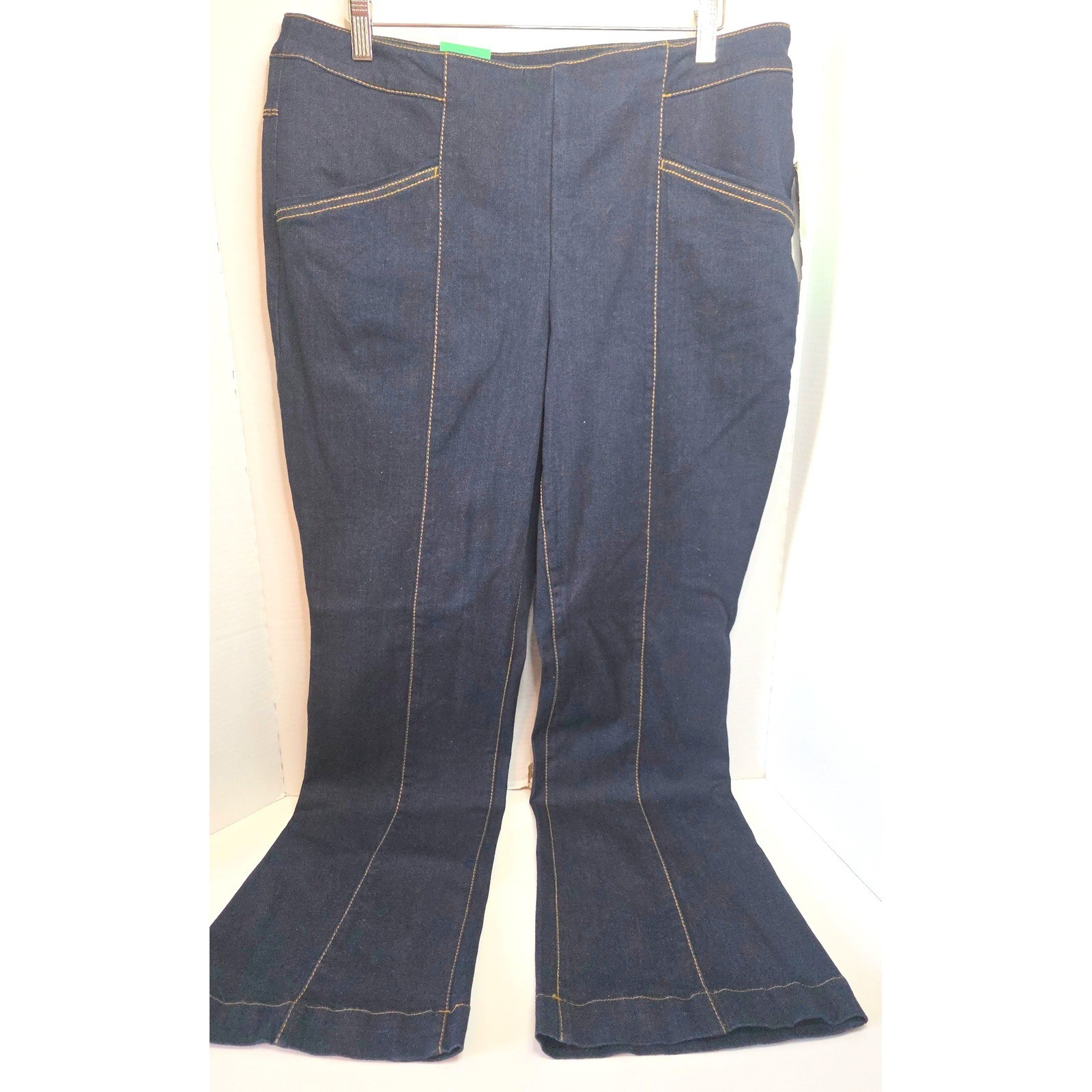 NWT INC Iris Apfel Flare Leg Jeans Slim Tech Fit Indigo Dark Wash 14W Side Zip