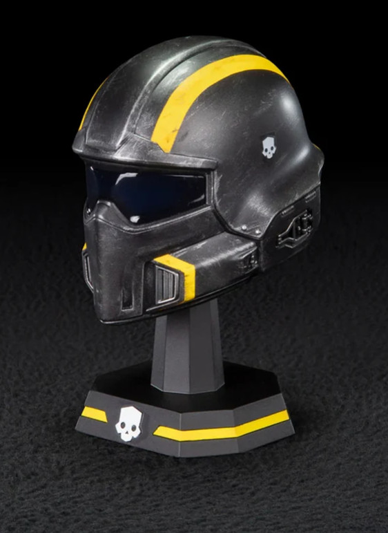 Helldivers 2 B-01 Tactical Helmet 1:4 Scale Replica Statue Figure On Stand 4.5\
