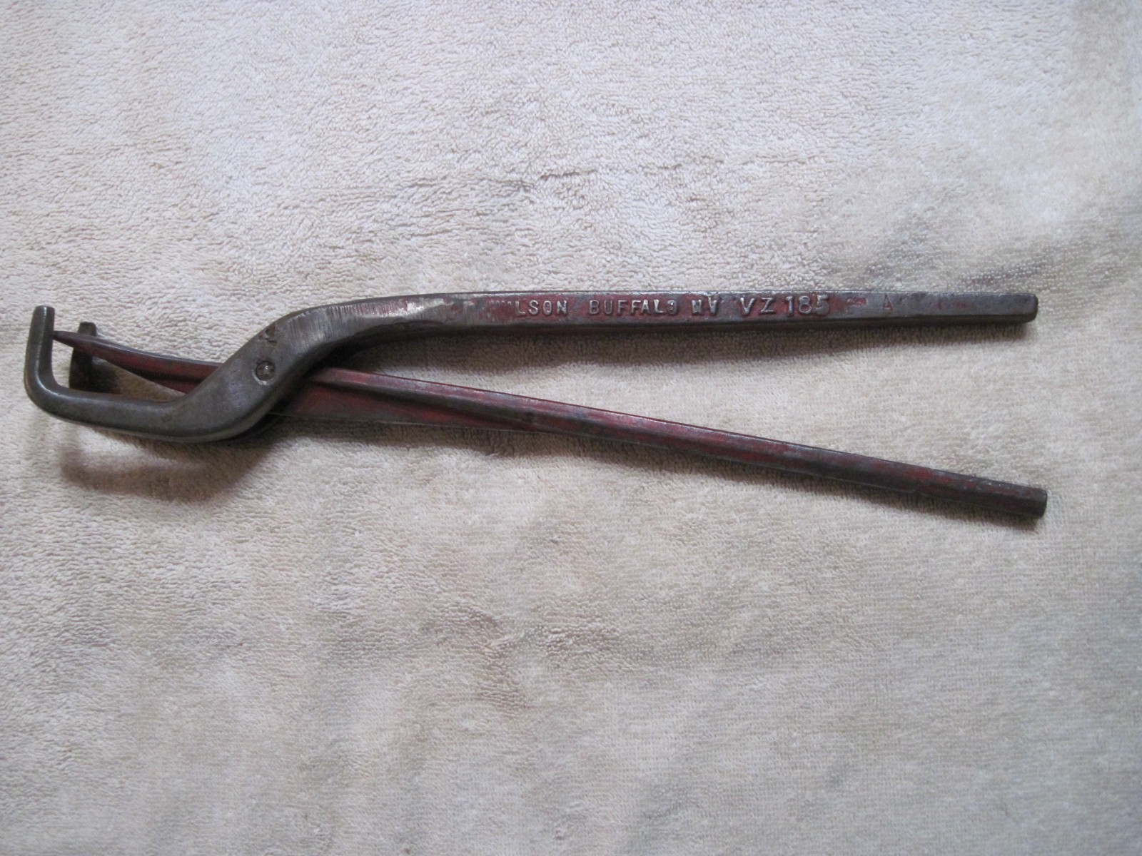 Vintage K R Wilson VZ-185 Ford V8 Flathead Valve Spring Lifter Tool Buffalo NY Vintage K R Wilson VZ-185 Ford V8 Flathead Valve Spring Lifter Tool Buffalo NY