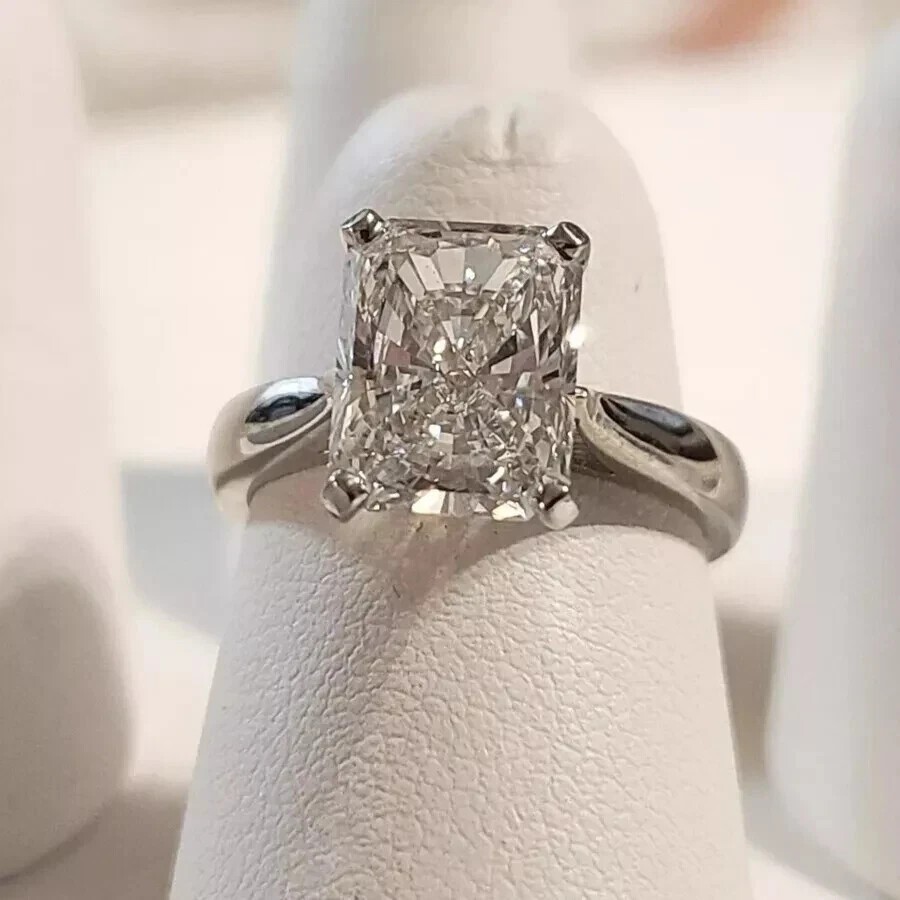 3CT Radiant-Cut VVS1 Moissanite Solitaire Engagement Ring 14K White Gold Plated 3CT Radiant-Cut VVS1 Moissanite Solitaire Engagement Ring 14K White Gold Plated