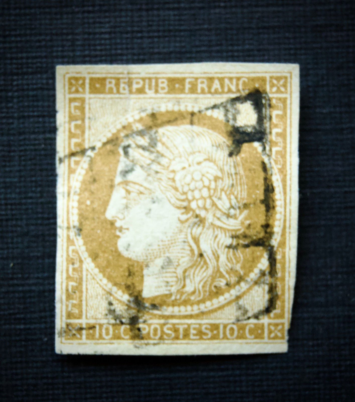 France 1850 Ceres 10-centime Yellow Postage Stamp