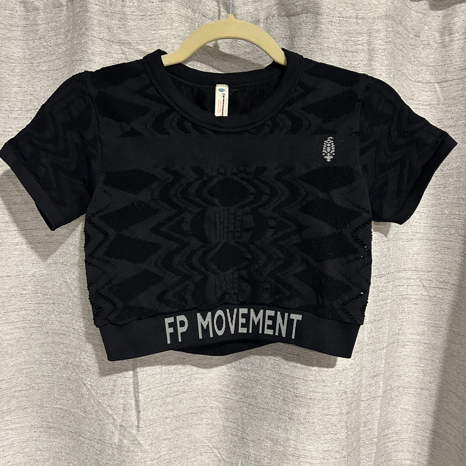 Free People FP Movement Women\'s M/L top - activewear \