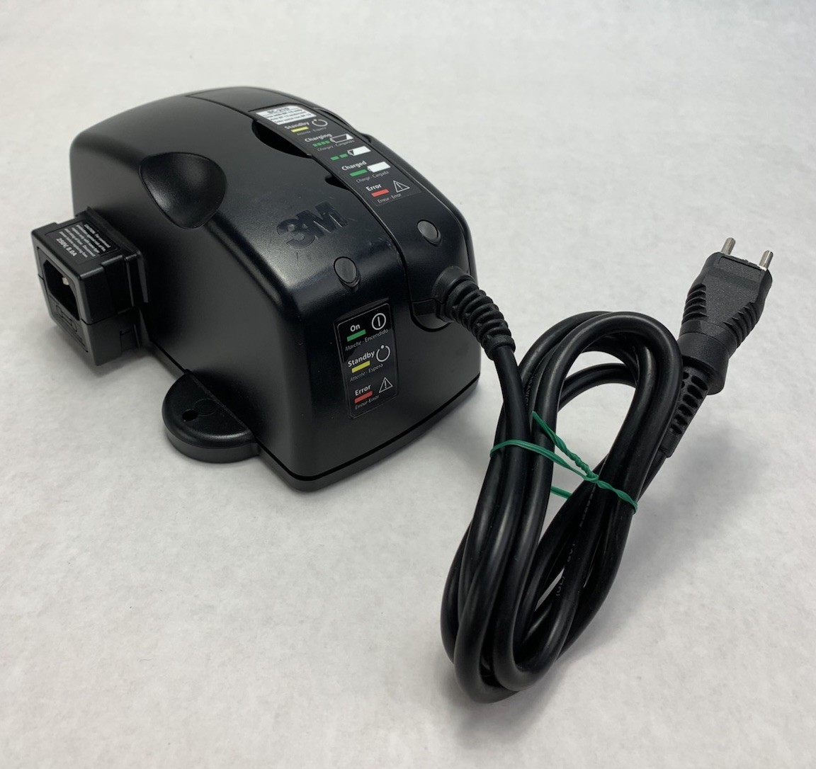3M BC-100 Smart Battery Charger Power Base w/ BC-210A Smart Charger Adapter