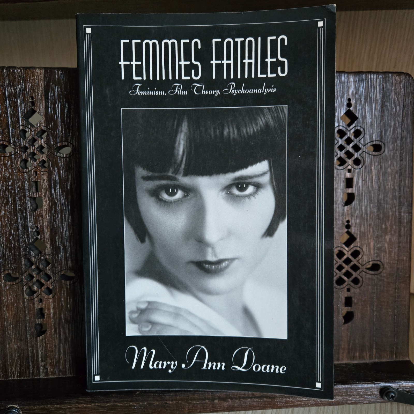 Femmes Fatales Mary Ann Doane 1991 Feminism Film Theory Psychoanalysis Cinema