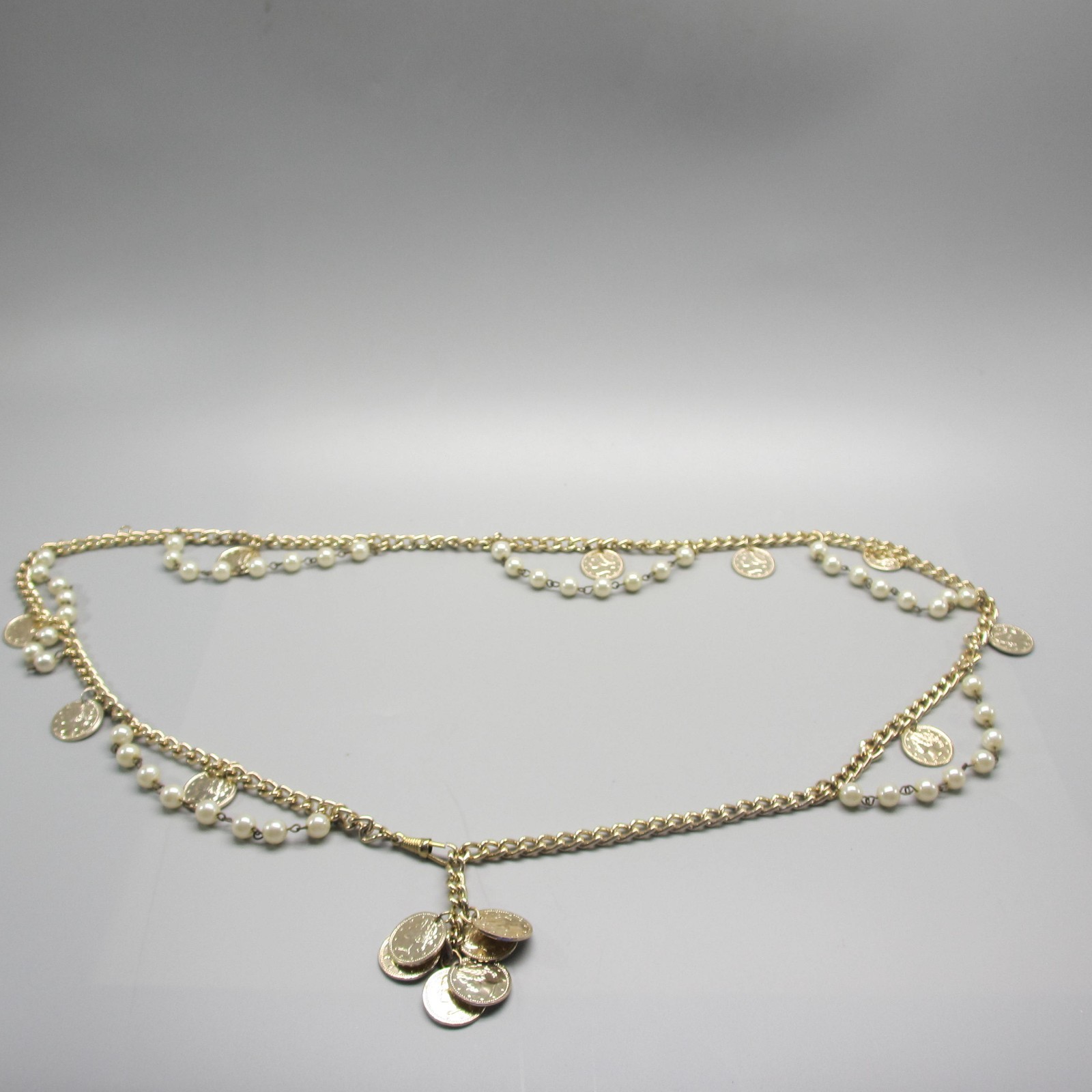Vintage Faux Coin Belt Simulated Pearl Gold Tone 37 Inch Maximum Vintage Faux Coin Belt Simulated Pearl Gold Tone 37 Inch Maximum