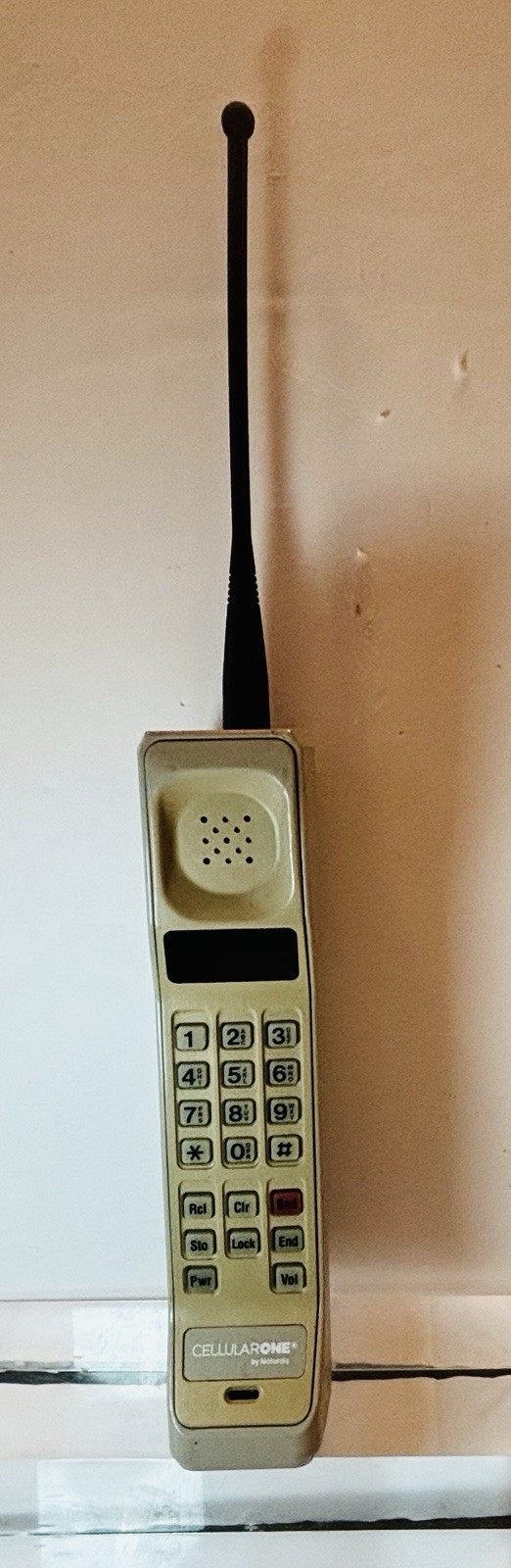 MOTOROLA BRICK/Dynatac/8000M/1992/beige/CREAM/ORLANDO/new Antenna/TESTED/EUC