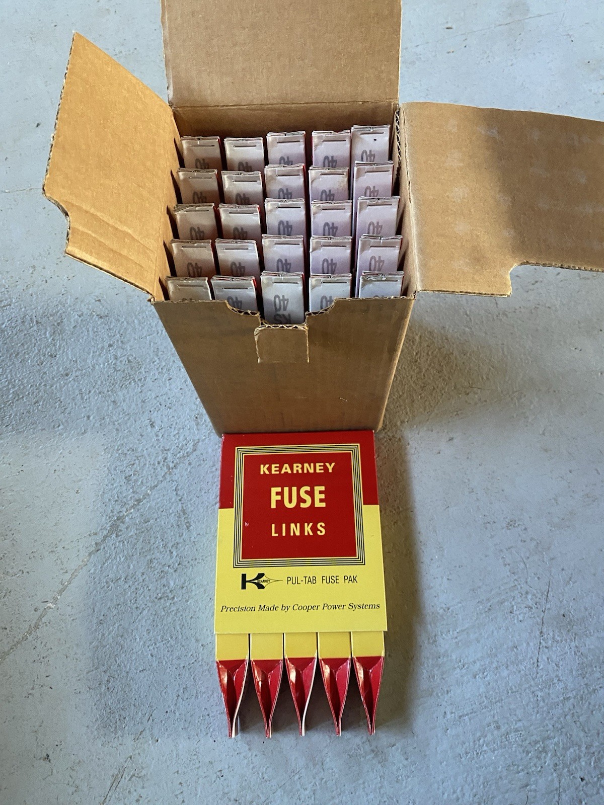 NEW Kearney KS-40 Fuse Links 40A Cat 21040 25 Pack Utility Cutout Cooper Power