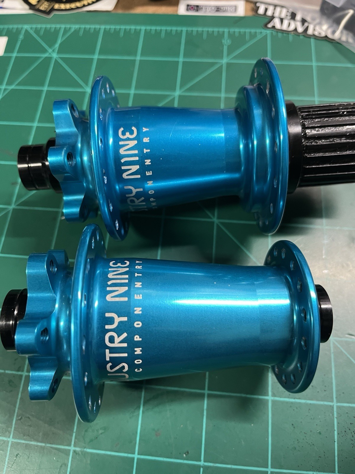 Industry Nine Hydra Boost 6B MS Hubs Turquoise Industry Nine Hydra Boost 6B MS Hubs Turquoise