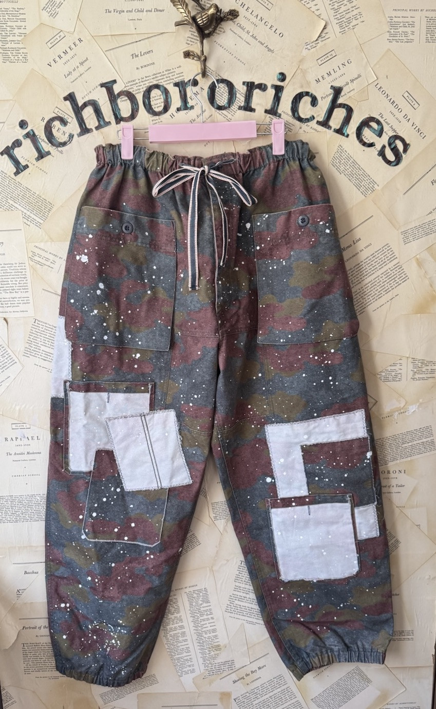 Free People Pretty Rebel Camo Pants Cargo Smocked Tie Gray Olive Brown L NEW