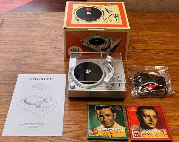 Crosley RSD3 Mini Turntable And 2 Single mini records Bundle. 2 Johnny Cash