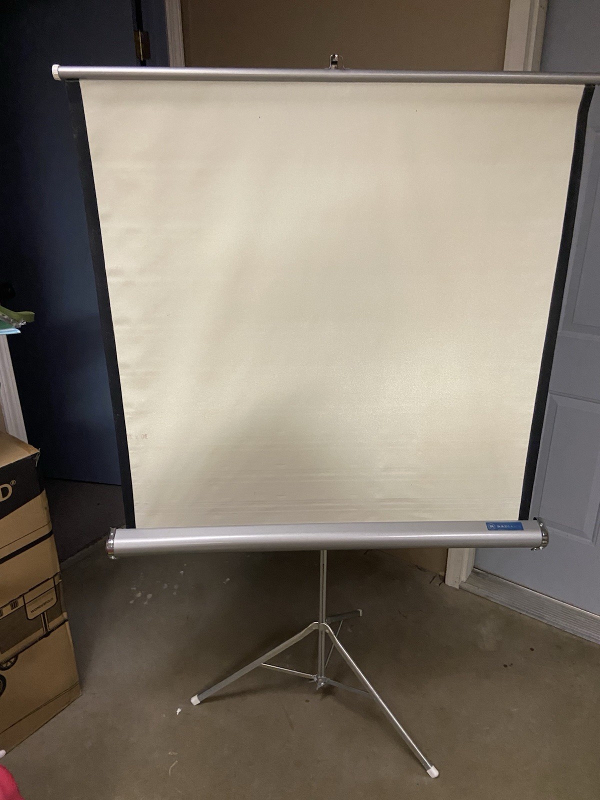 Vintage Radiant Movie Screen 40x40