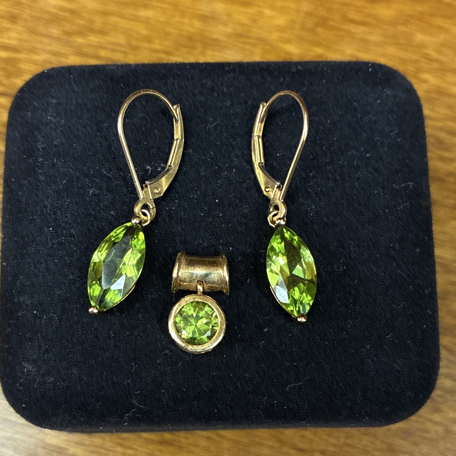 14kt Solid Gold Pendant And Earrings 14kt Solid Gold Pendant And Earrings