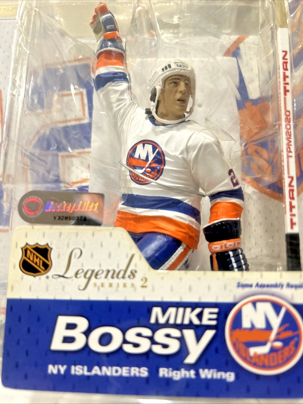 2005 McFarlane NHL Legends Series 2 Mike Bossy  Action Figure Sealed New 