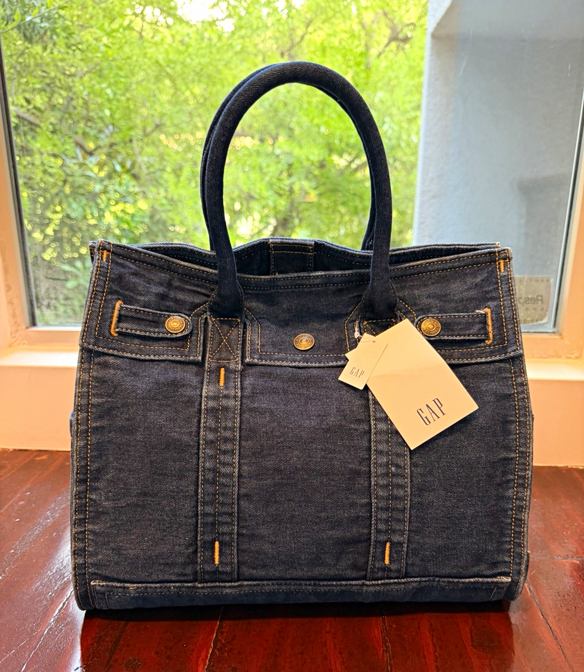 GAP 5 Pocket Denim Tote in Dark Wash Size Medium NWT