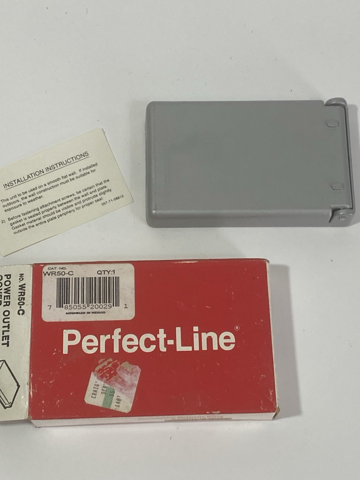 New Vintage American Electric Perfect Line Power Outlet Cover WR50-C