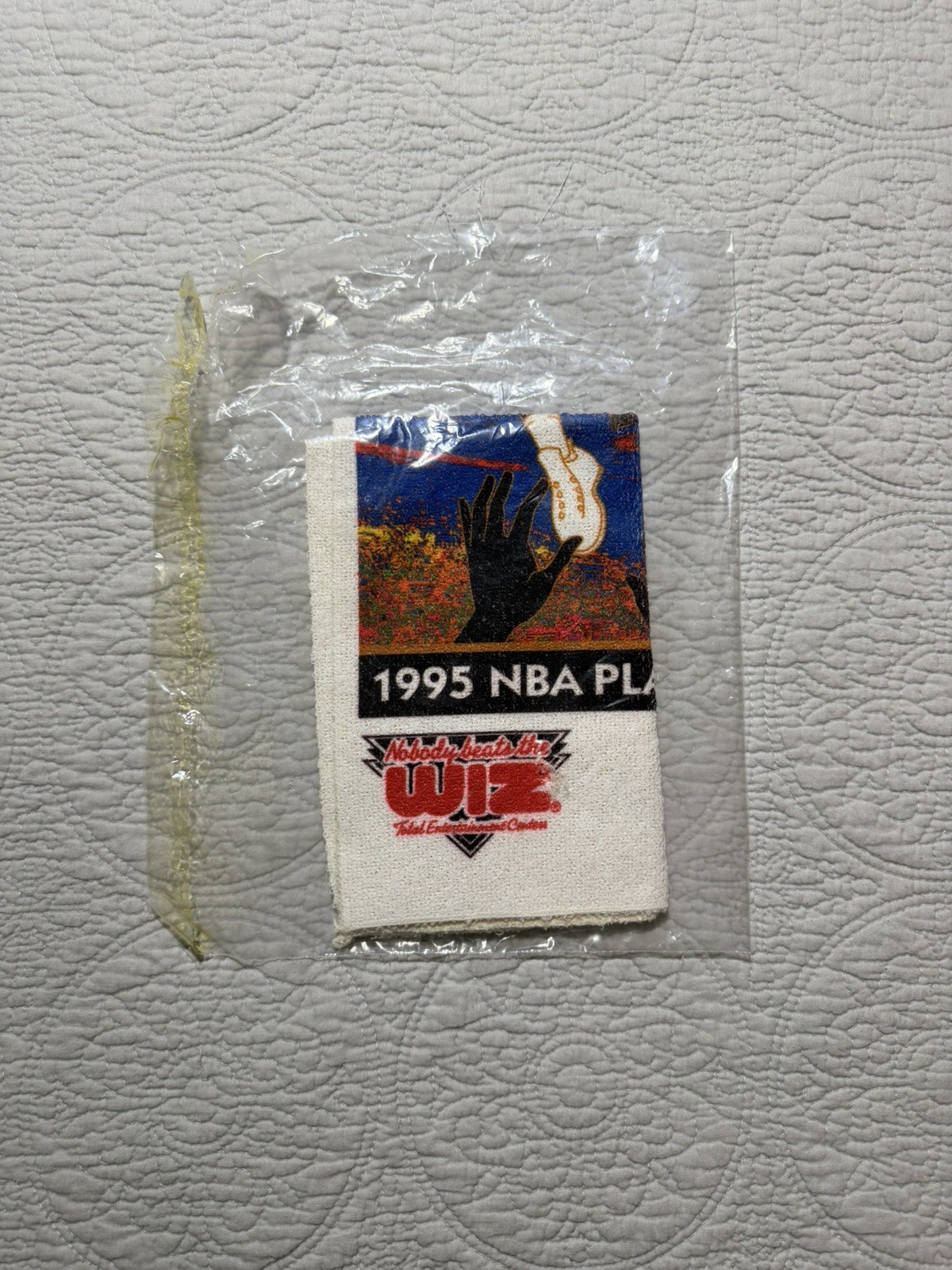 Vtg Knicks Catch the Rhythm Wiz Cassette + Towel 1995 NBA Playoffs Champion 2026