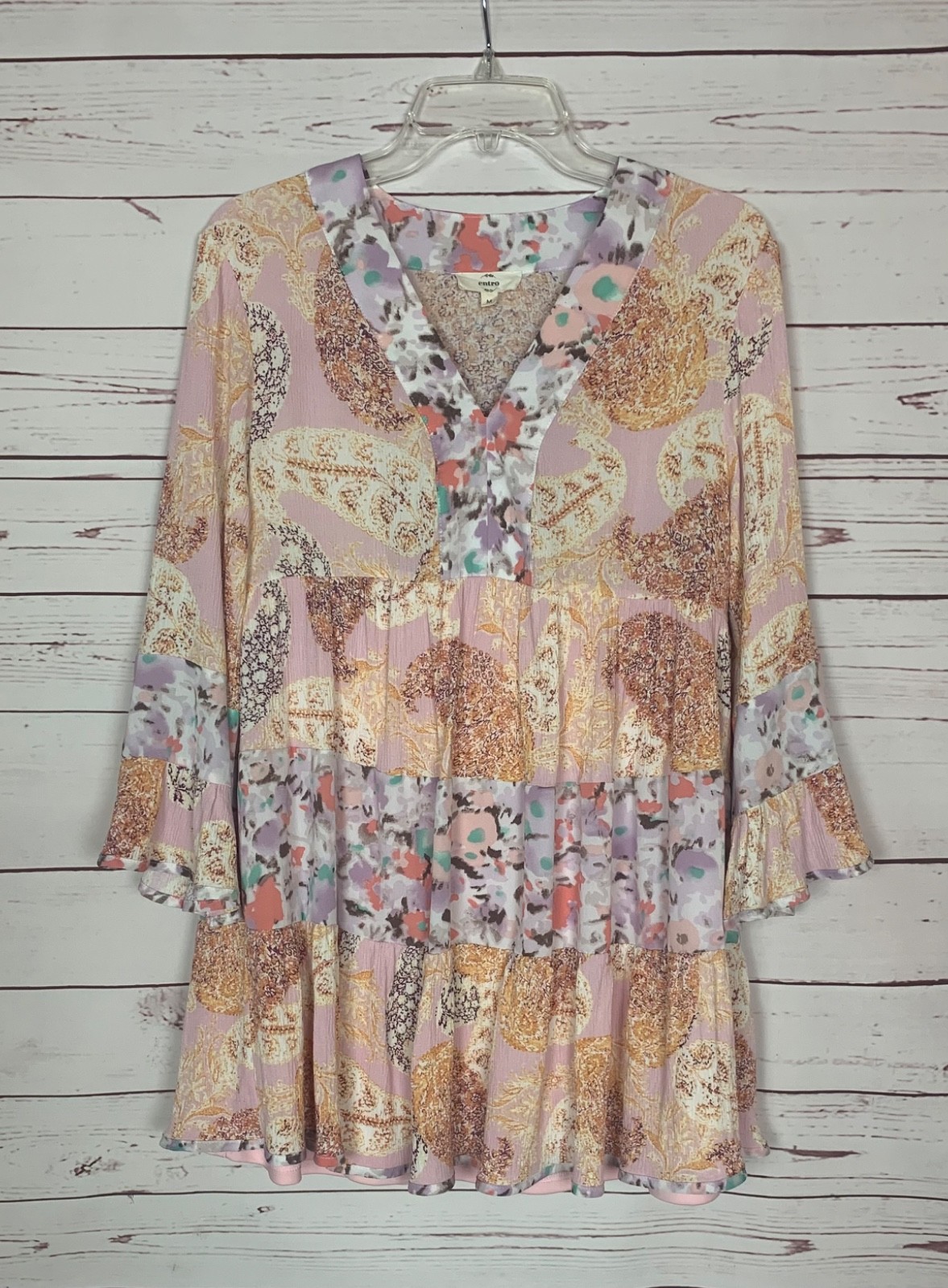Entro Boutique Women\'s M Medium Pink Floral 3/4 Sleeves Boho Spring Tunic Top