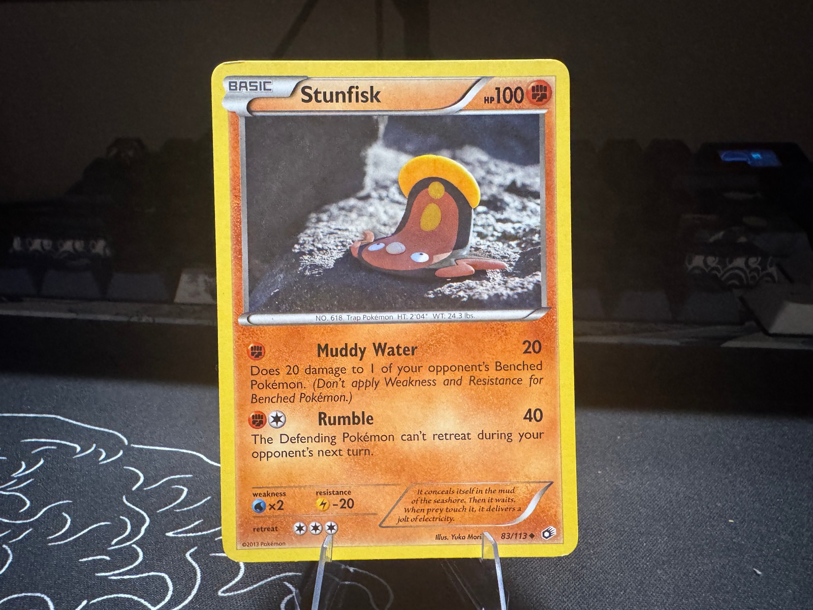 Pokemon TCG Stunfisk 83/113 Legendary Treasures Pokemon TCG Stunfisk 83/113 Legendary Treasures