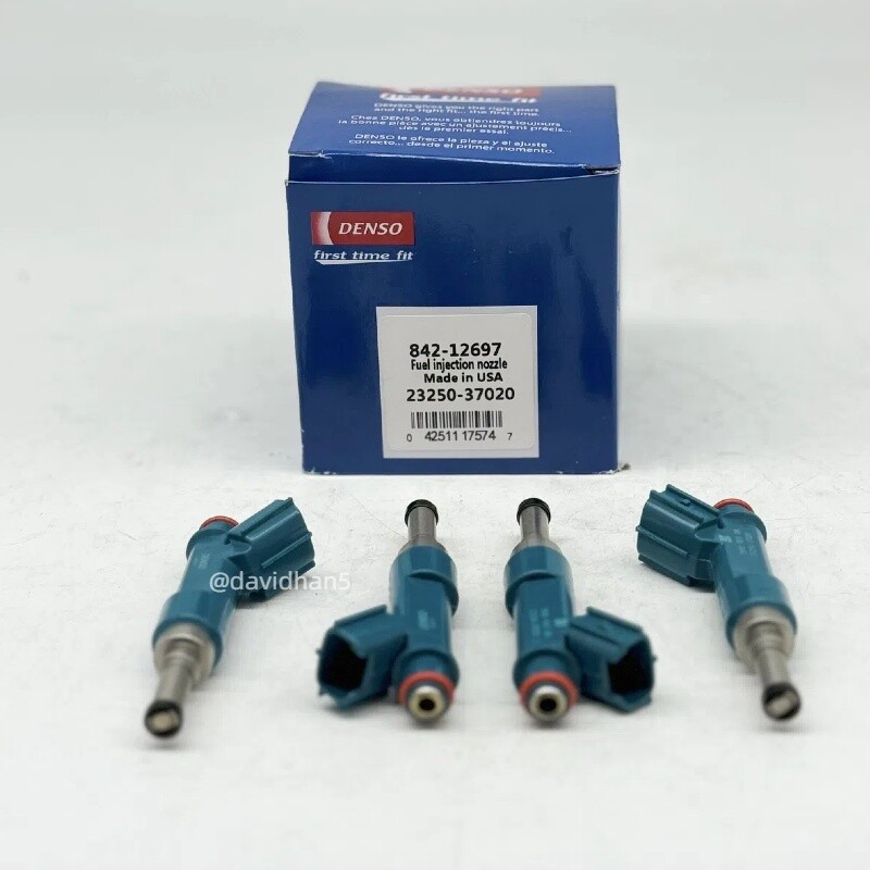 4pcs Denso Fuel Injectors for 10-15 Lexus CT200h Toyota Prius 1.8L 23250-37020