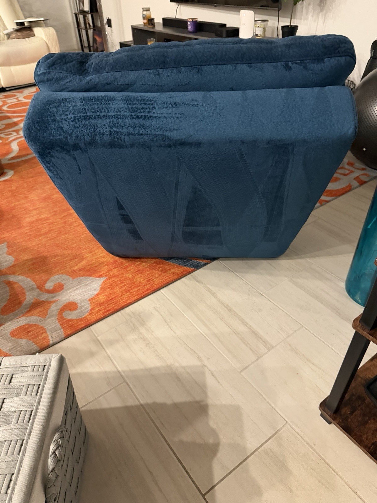 Chaise Lounge Chair