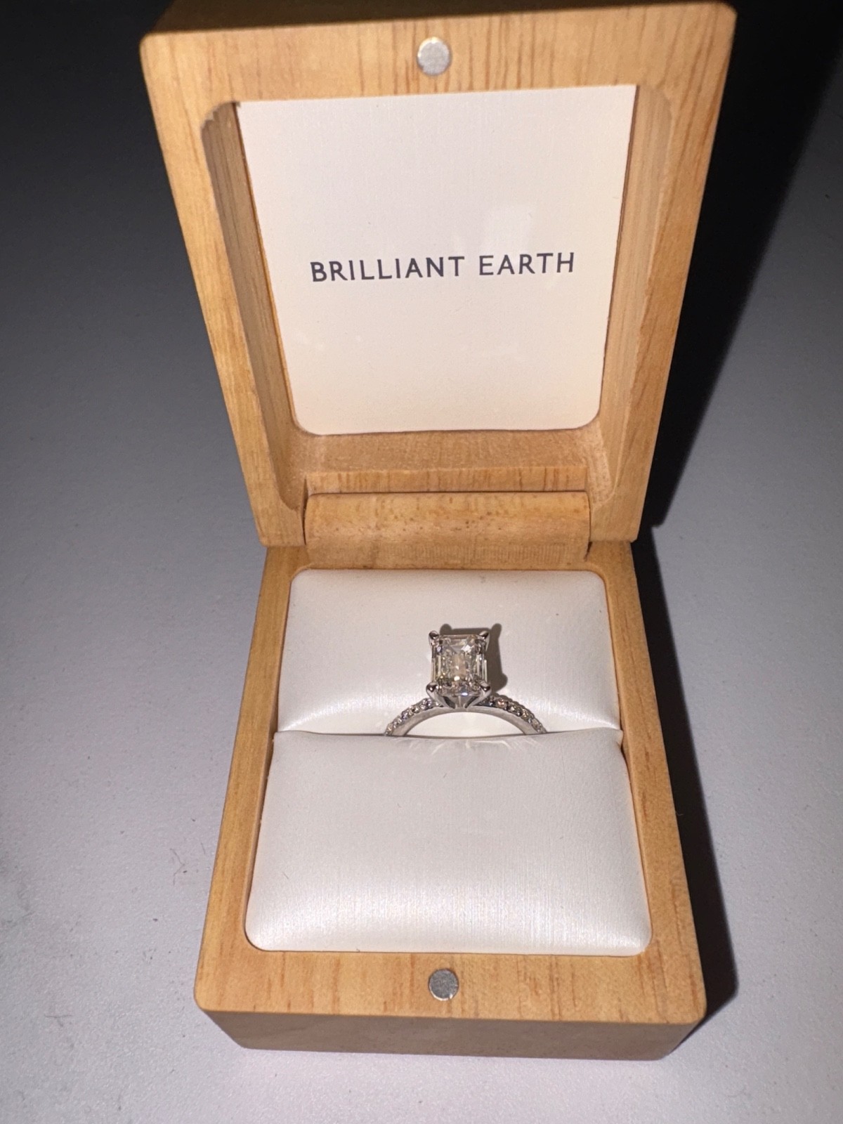 Brilliant Earth 2.91ct Lab-Grown Diamond Engagement Ring, Size 7.5 Platinum Ring