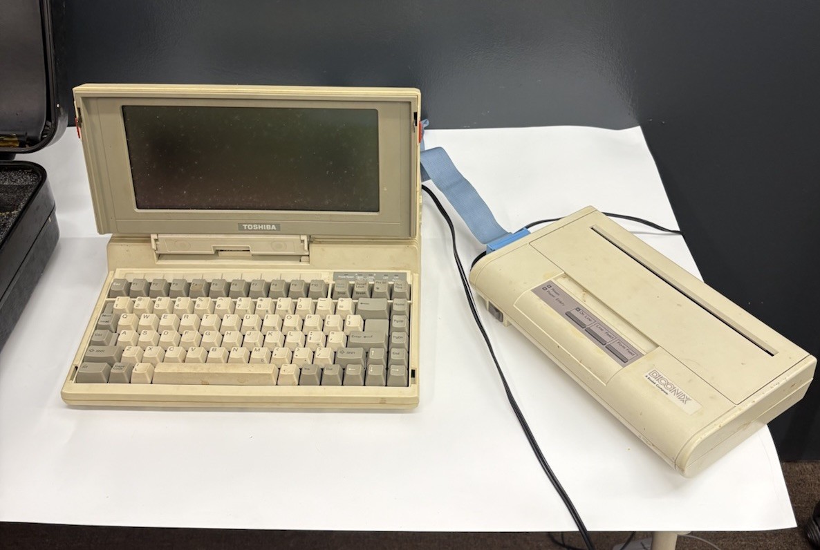 Vintage Toshiba T1100 PLUS Laptop & Diconix 150 Printer Bundle Case Powers On