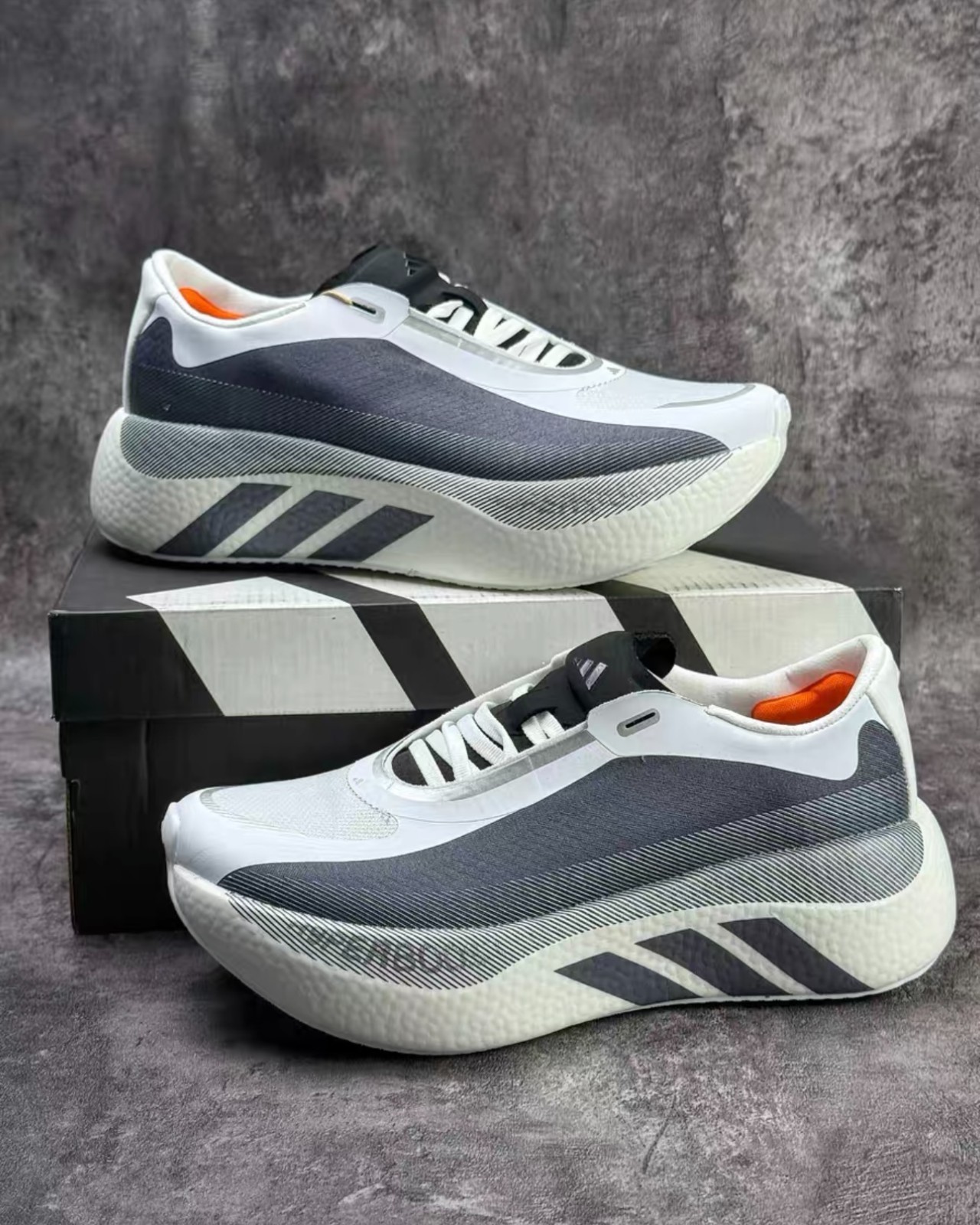 adidas Hyperboost Edge Cloud White Aurora Onix KI4392 adidas Hyperboost Edge Cloud White Aurora Onix KI4392