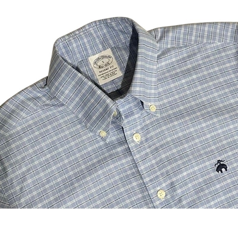 Brooks Brothers 1818 Regent Fit Non Iron Long Sleeve Blue White Size Small Brooks Brothers 1818 Regent Fit Non Iron Long Sleeve Blue White Size Small