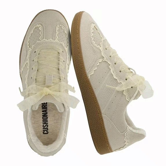 Authentic Cushionaire Belinda Memory Foam Sneakers NO IMPORT FEE