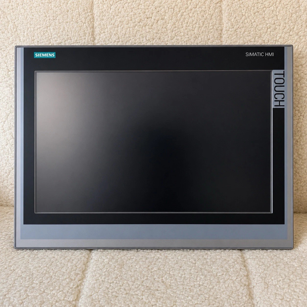 Siemens SIMATIC HMI TP1900 Comfort 19” Touch Panel 6AV2124-0UC02-0AX1