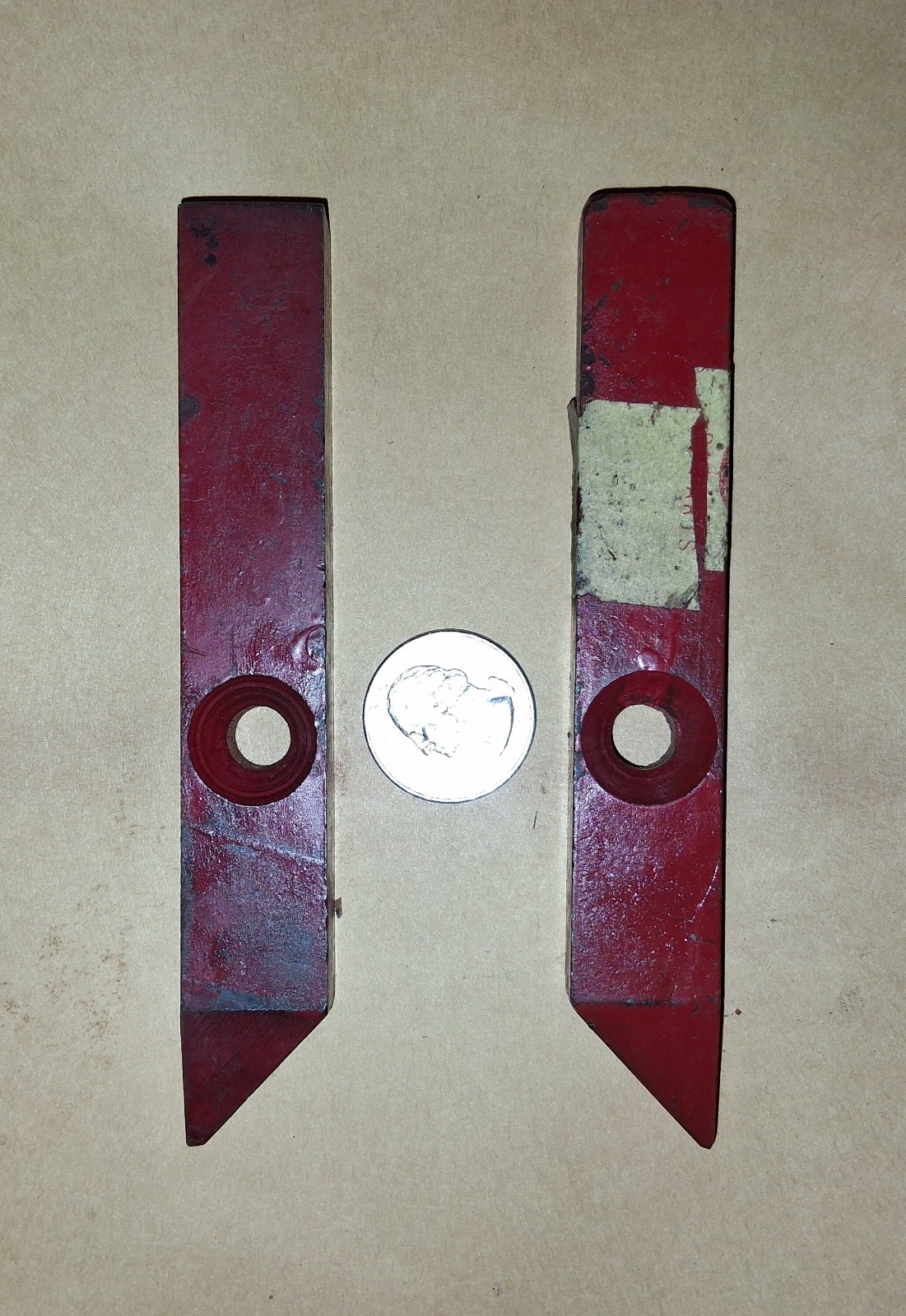 NOS Vintage New Holland 12195 Plunger Knife Wear Plate Pair