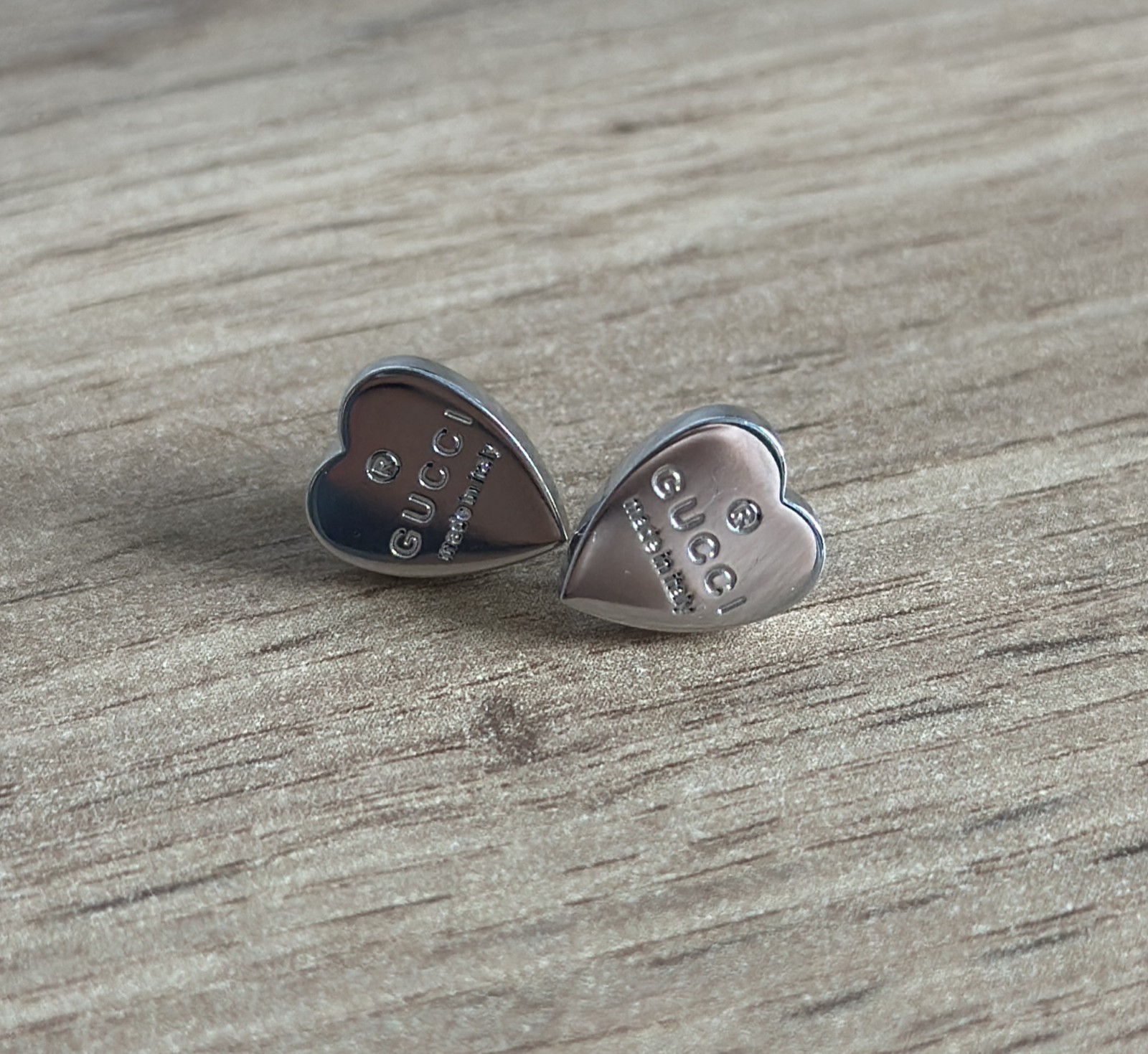Gucci Trademark Sterling Silver Heart Tag Studs Earrings Made Italy Jewelry Gift