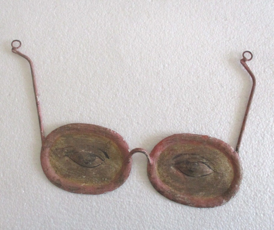 ANTIQUE OPTOMETRIST ADVERTISEMENT TRADE EYE CLINIC DISPLAY SIGN SPECS